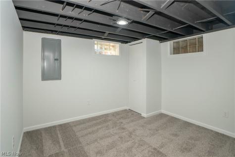 359 Lincoln Avenue Barberton OH 44203