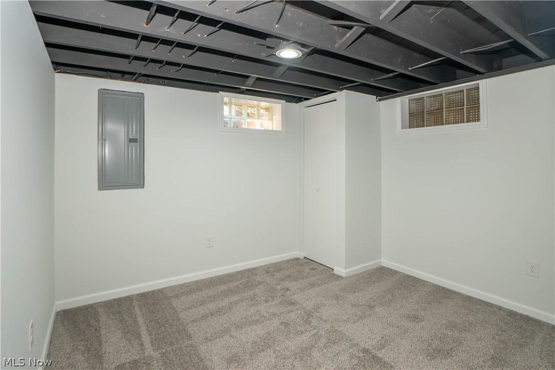 359 Lincoln Avenue Barberton OH 44203