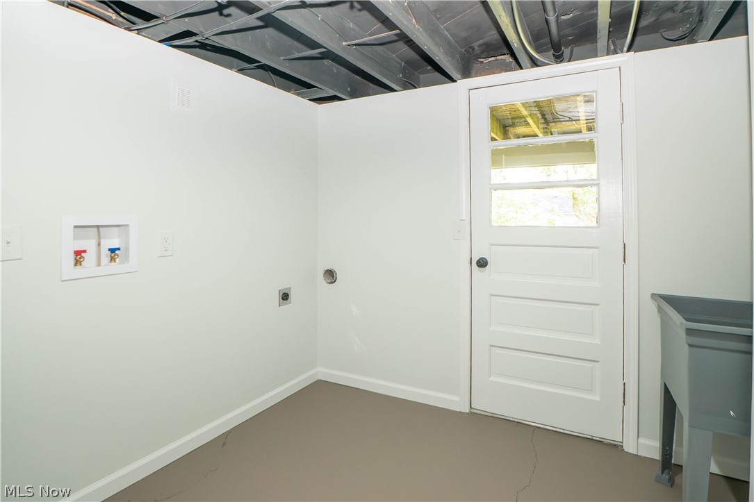 359 Lincoln Avenue Barberton OH 44203