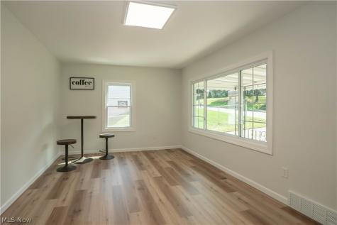 359 Lincoln Avenue Barberton OH 44203