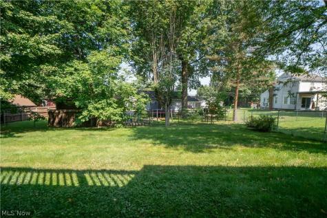 359 Lincoln Avenue Barberton OH 44203