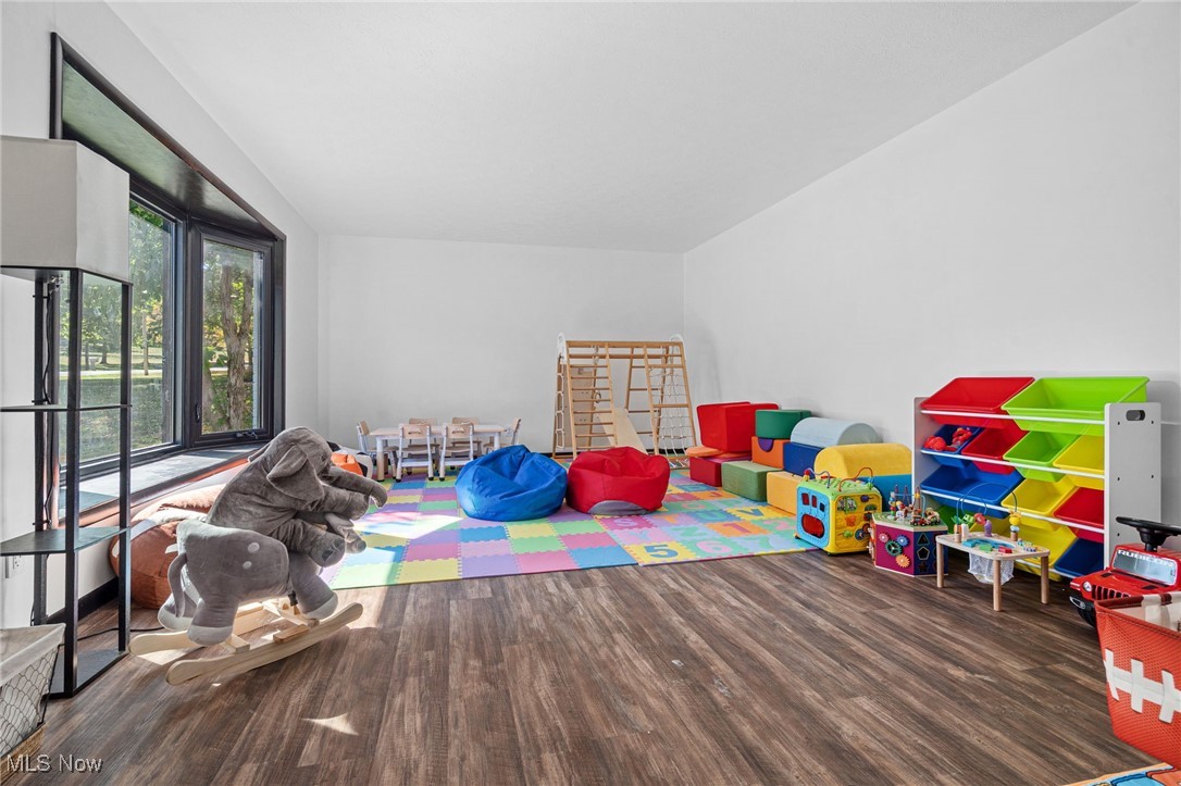 6713 Farview Road Brecksville OH 44141