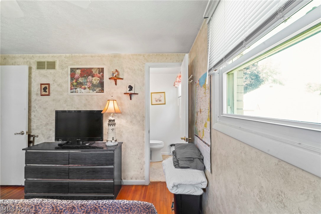 1005 Leslie Lane Girard OH 44420
