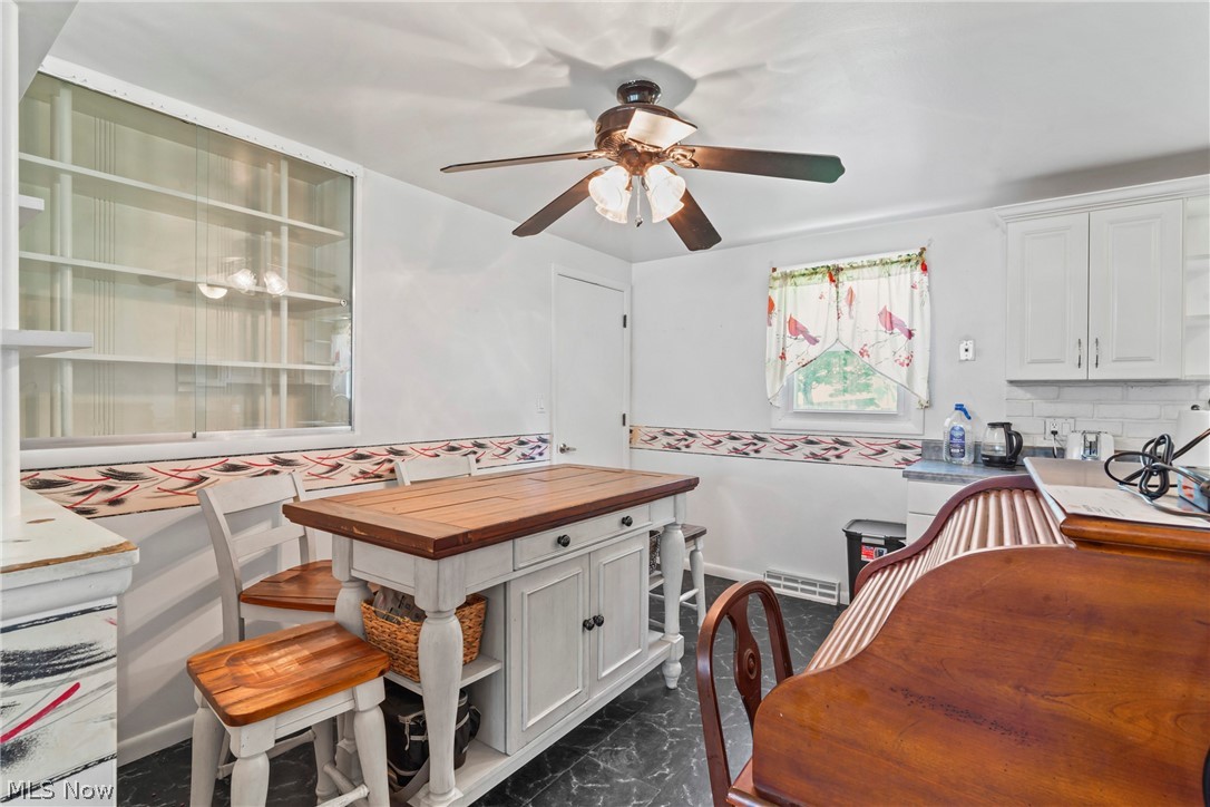 1005 Leslie Lane Girard OH 44420