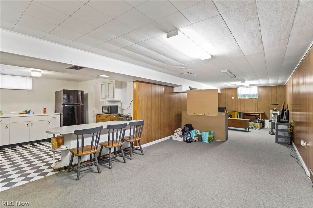 1005 Leslie Lane Girard OH 44420