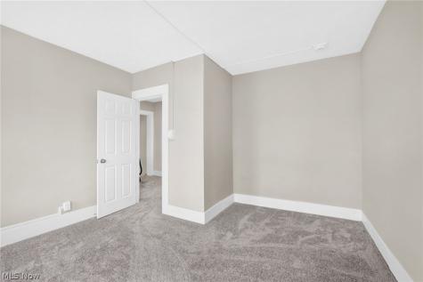 941 Carnegie Avenue Akron OH 44314