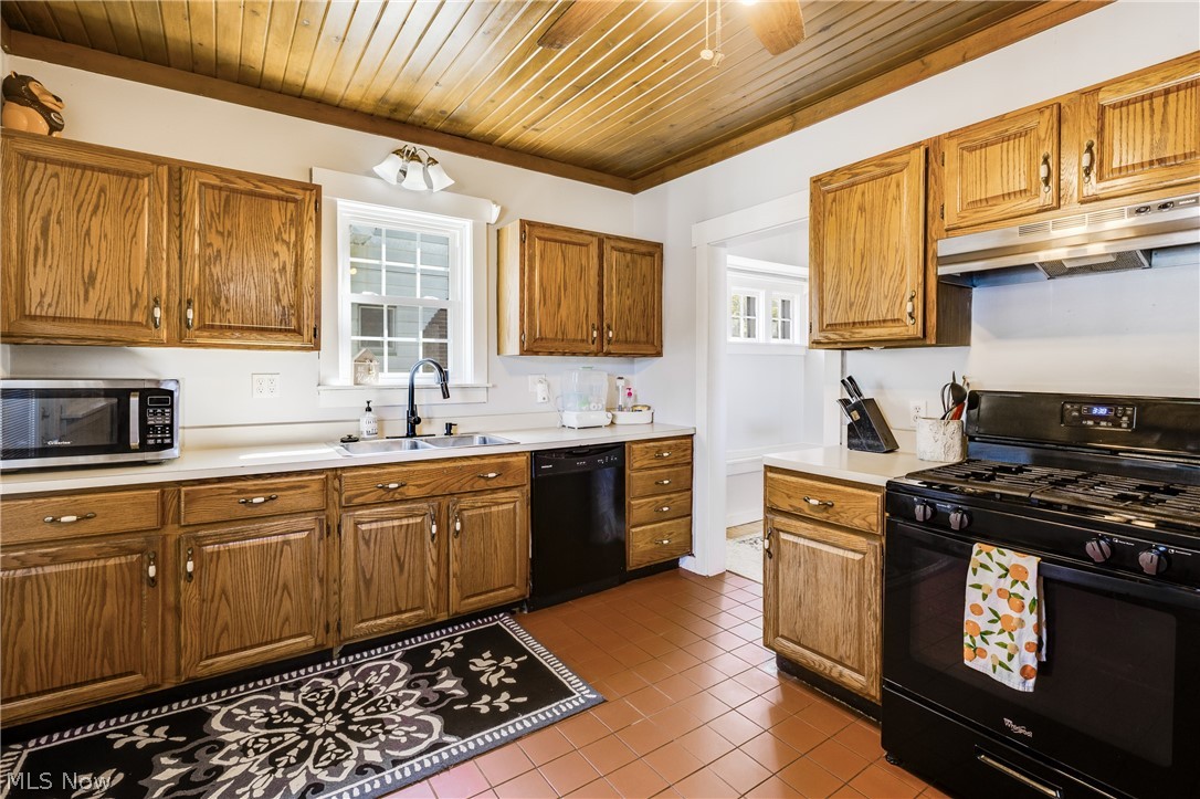 203 Hager Street Hubbard OH 44425