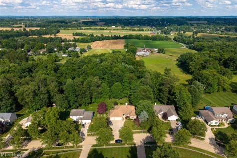 485 Vineyard Way Doylestown OH 44230