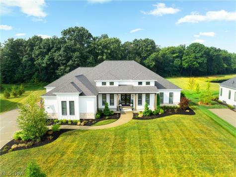7087 Emerson Circle NW Massillon OH 44646