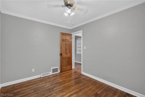 13113 Saint James Avenue Cleveland OH 44135