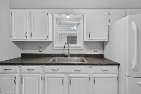 13113 Saint James Avenue Cleveland OH 44135