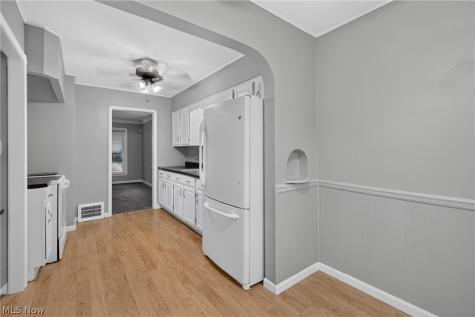 13113 Saint James Avenue Cleveland OH 44135