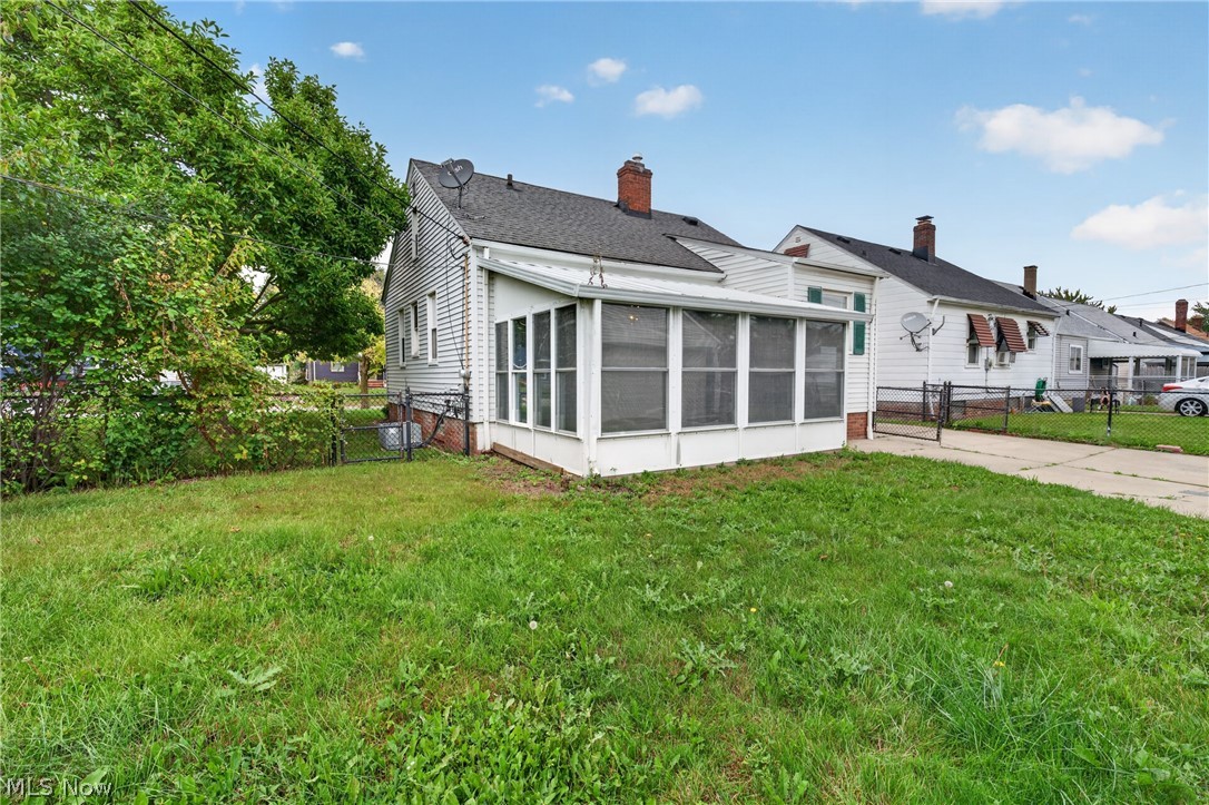 13113 Saint James Avenue Cleveland OH 44135