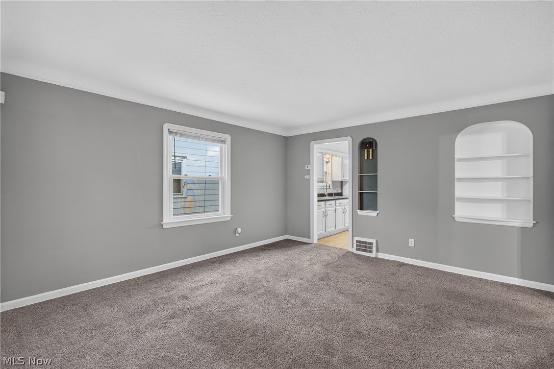 13113 Saint James Avenue Cleveland OH 44135