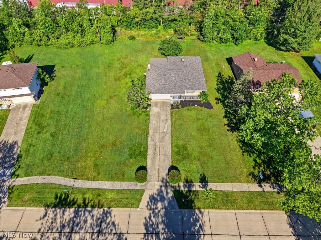 33305 W Sharondale Drive Solon OH 44139