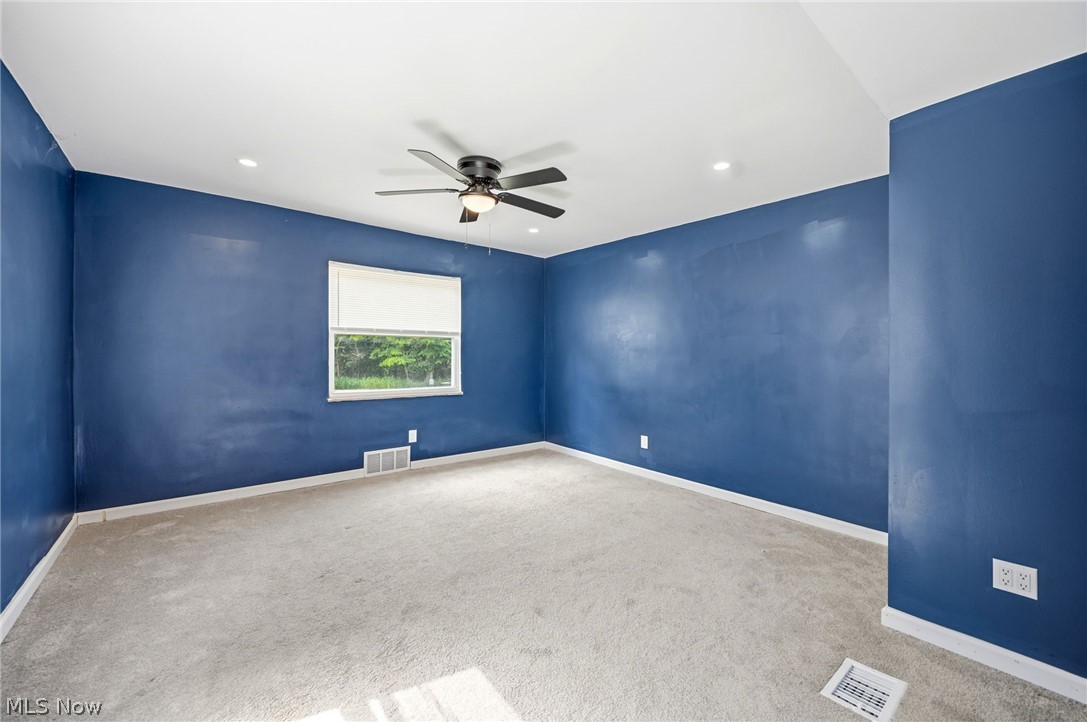 12958 W Pleasant Valley Road Parma OH 44130