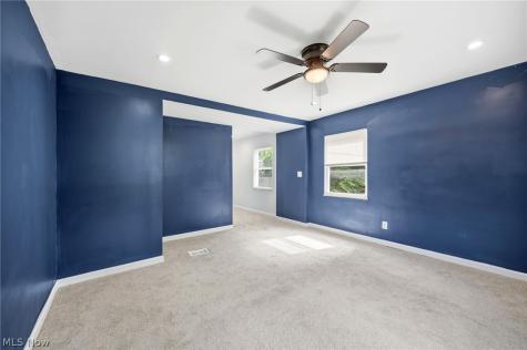 12958 W Pleasant Valley Road Parma OH 44130