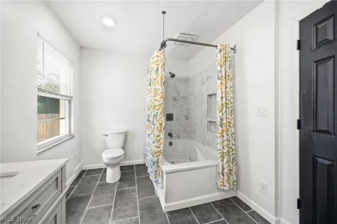 12958 W Pleasant Valley Road Parma OH 44130