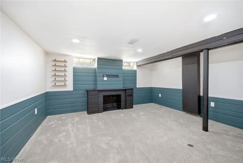 12958 W Pleasant Valley Road Parma OH 44130