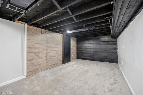 12958 W Pleasant Valley Road Parma OH 44130