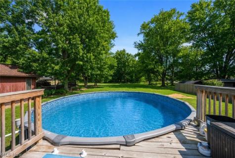 12958 W Pleasant Valley Road Parma OH 44130