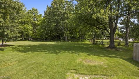 12958 W Pleasant Valley Road Parma OH 44130