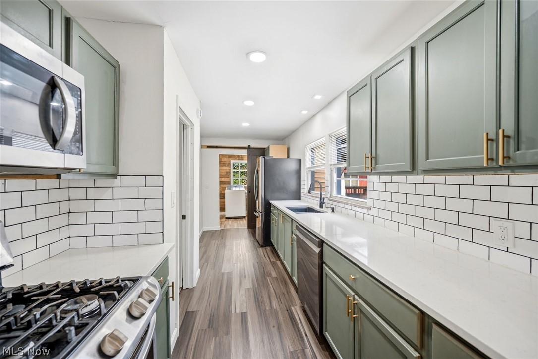 12958 W Pleasant Valley Road Parma OH 44130