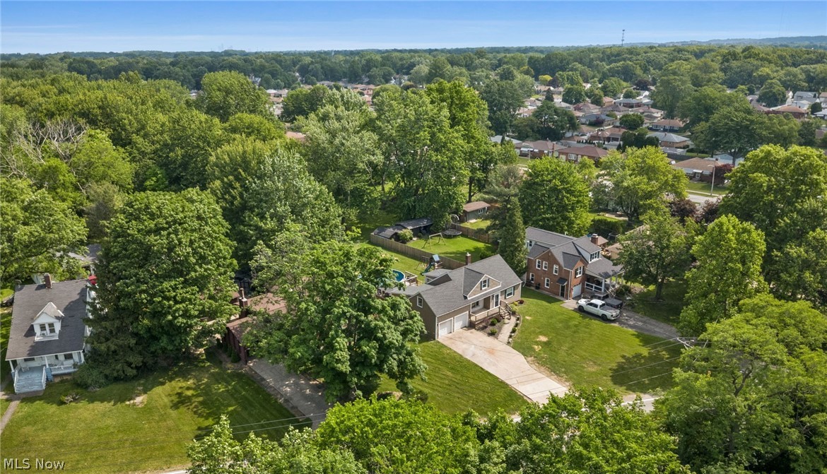 12958 W Pleasant Valley Road Parma OH 44130