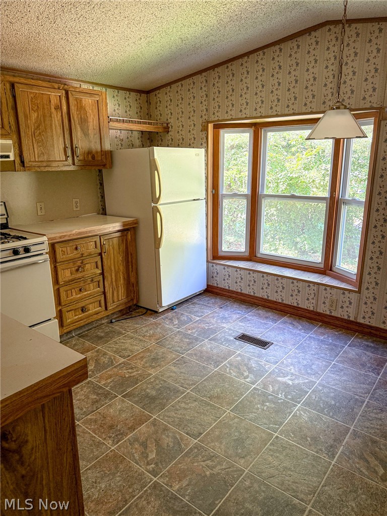 45688 County Road 58 Coshocton OH 43812