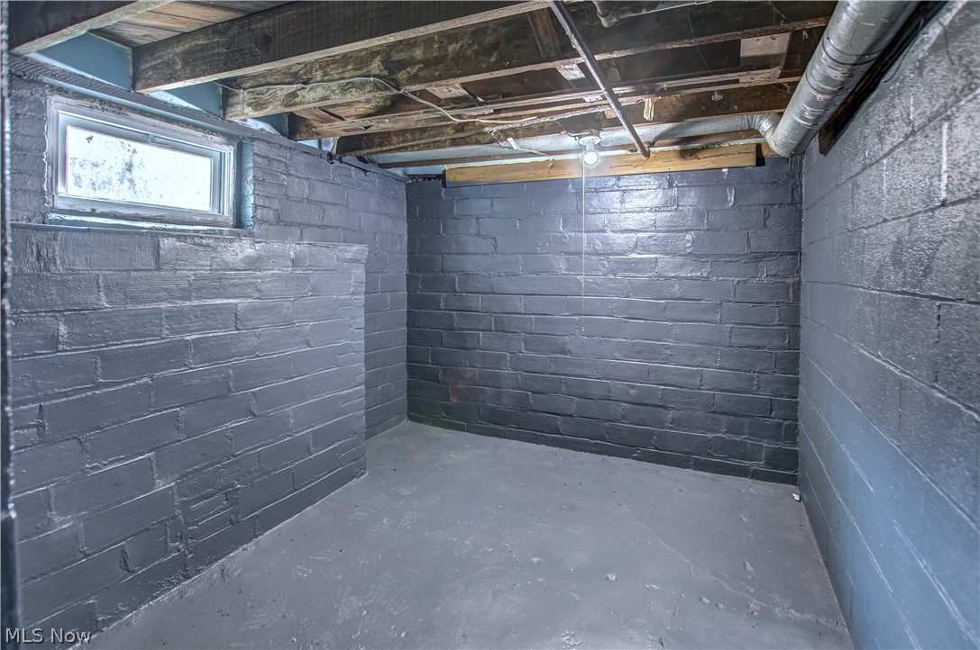 3211 W 116th Street Cleveland OH 44111
