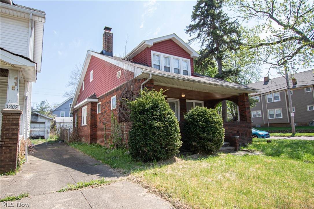3211 W 116th Street Cleveland OH 44111