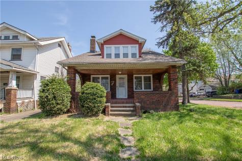 3211 W 116th Street Cleveland OH 44111