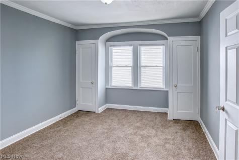 3211 W 116th Street Cleveland OH 44111