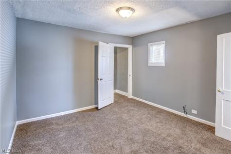 3211 W 116th Street Cleveland OH 44111