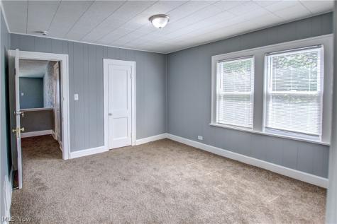 3211 W 116th Street Cleveland OH 44111