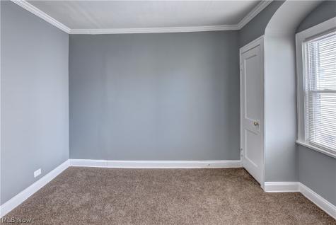 3211 W 116th Street Cleveland OH 44111