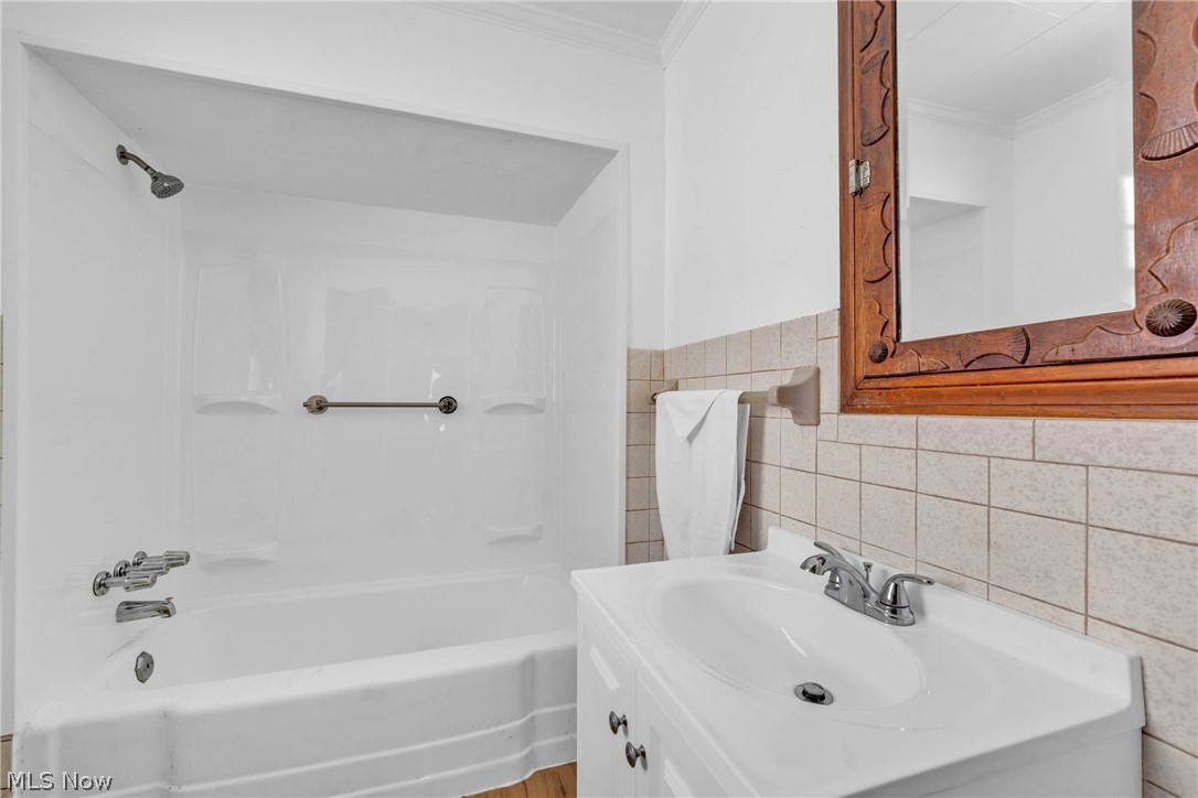 3808 W 36th Street Cleveland OH 44109