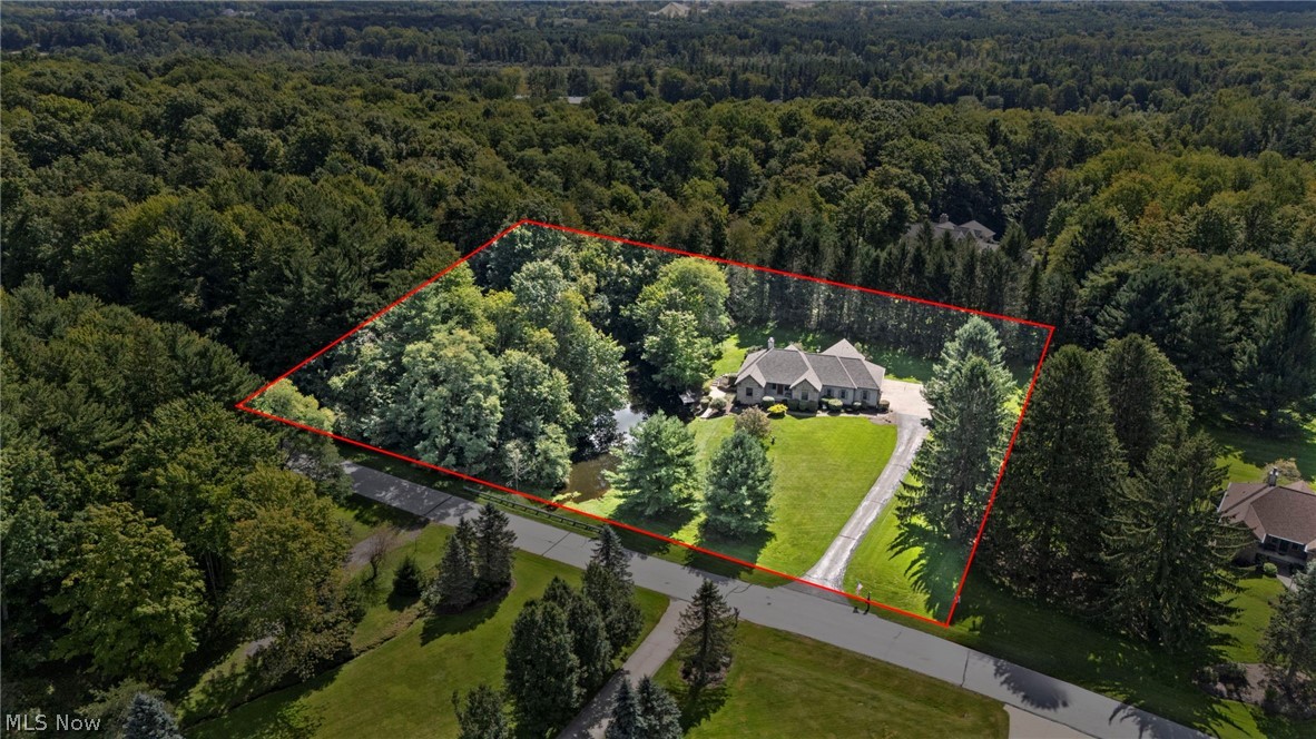 11735 Tall Pines Drive Chardon OH 44024