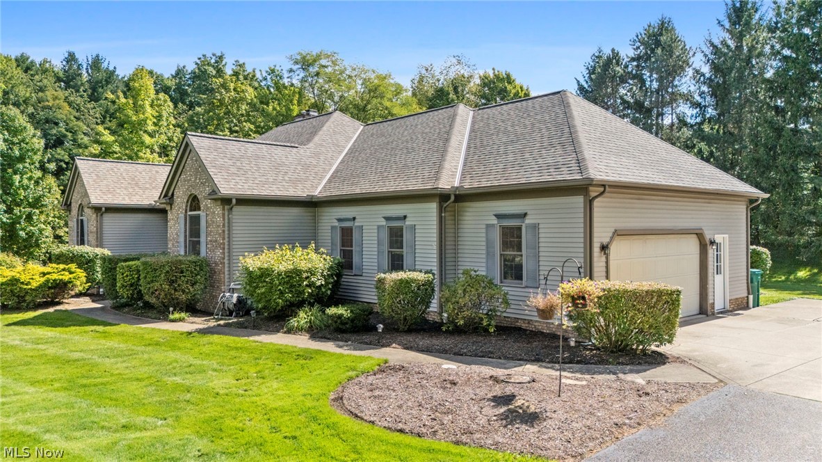 11735 Tall Pines Drive Chardon OH 44024