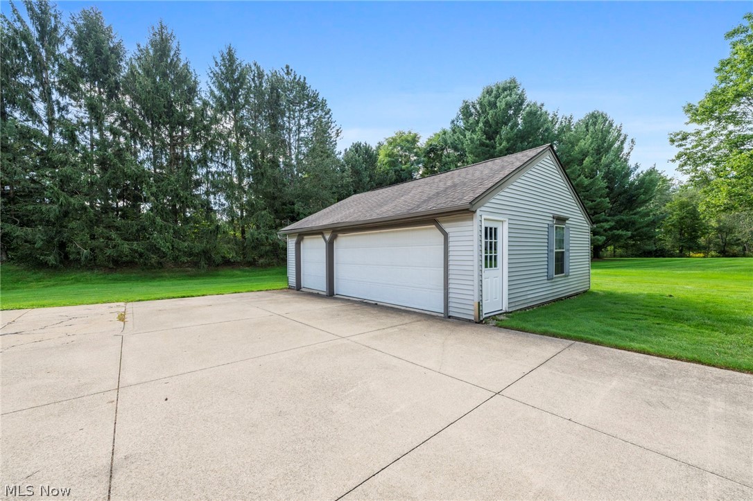 11735 Tall Pines Drive Chardon OH 44024
