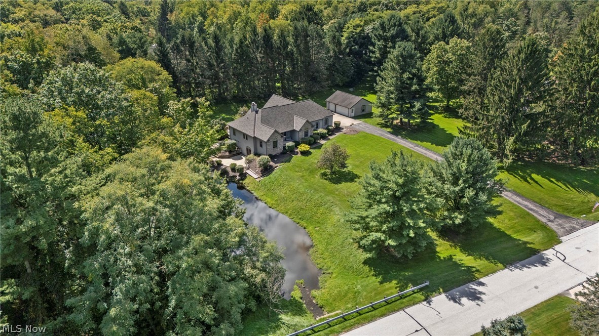 11735 Tall Pines Drive Chardon OH 44024