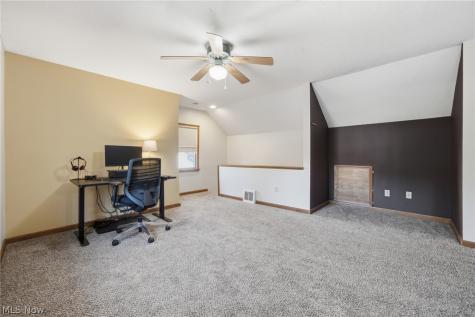 16420 Parklawn Avenue Middleburg Heights OH 44130