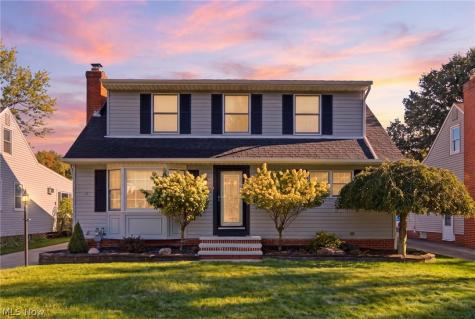 16420 Parklawn Avenue Middleburg Heights OH 44130