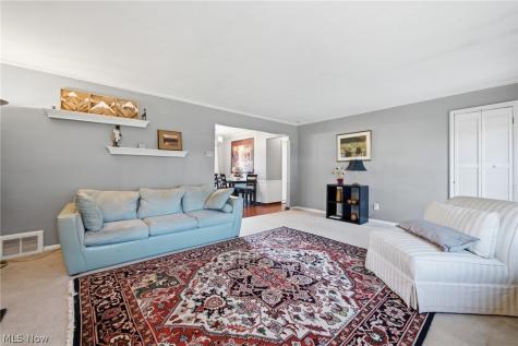 16420 Parklawn Avenue Middleburg Heights OH 44130