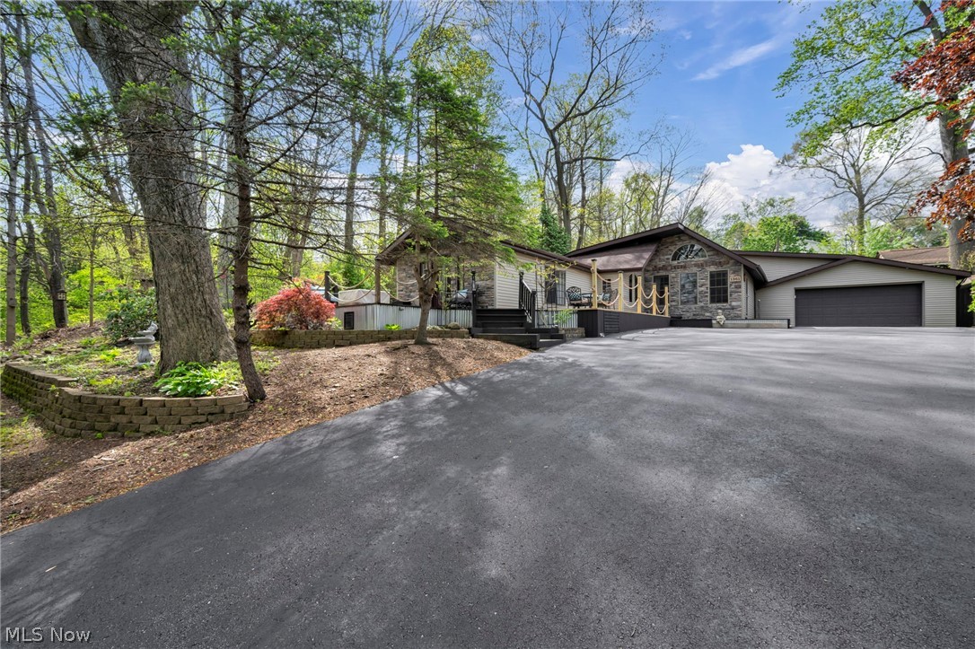 1361 Main Street Lakemore OH 44250