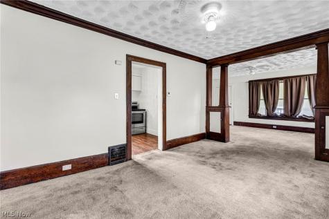 1267 Andrus Street Akron OH 44301