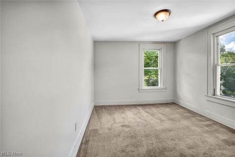 1267 Andrus Street Akron OH 44301