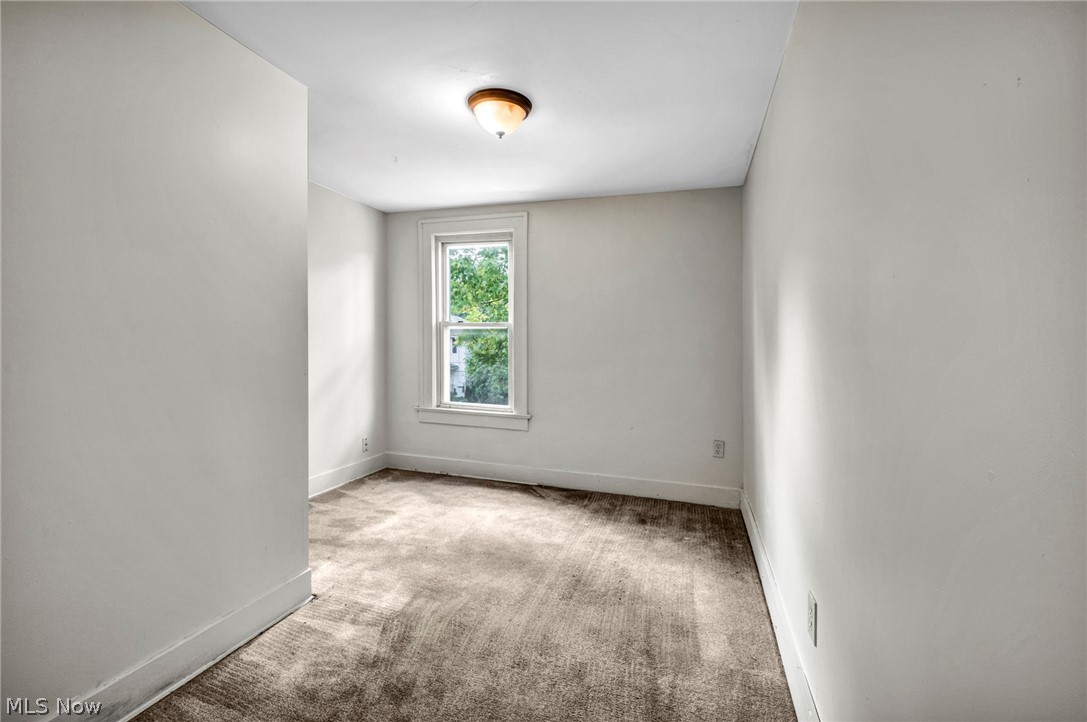 1267 Andrus Street Akron OH 44301