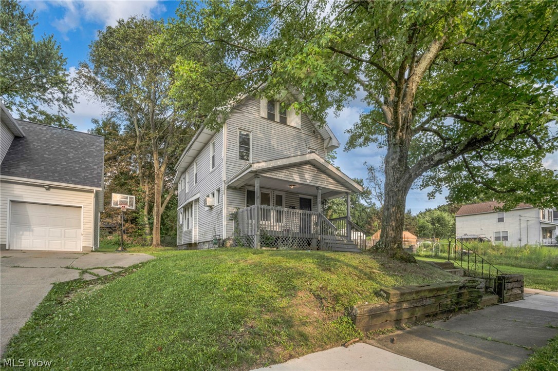 1267 Andrus Street Akron OH 44301
