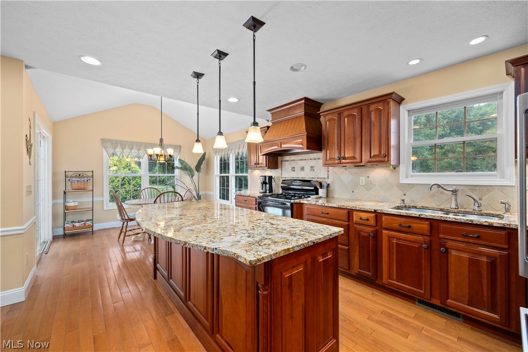 39363 Stonefield Place Avon OH 44011